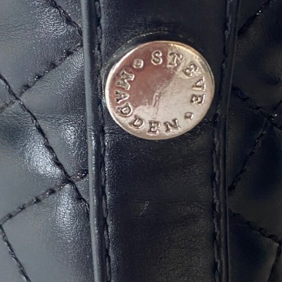 Steve Madden Sneaker Kids Size 2 Black with Zippers - Picture 6 of 10